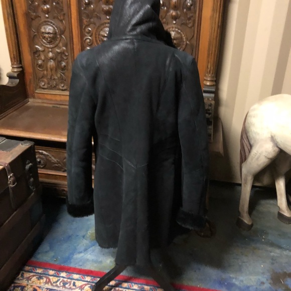 Shearling Coat with Hood - Picture 6 of 6